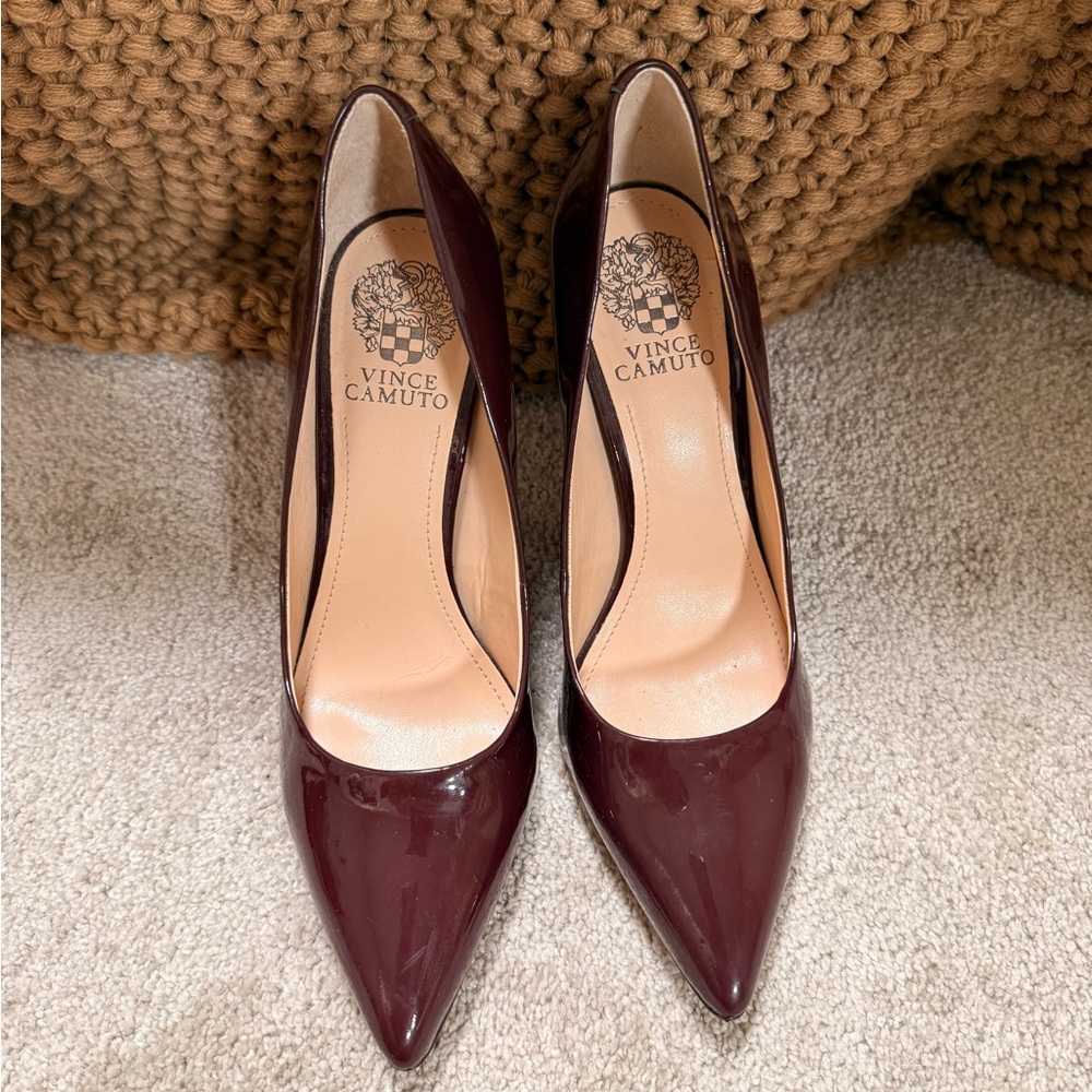 Vince Camuto Burgundy Pump Heels